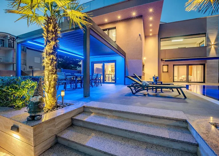 Апартаменты Royal *