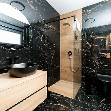Apartment Royal
