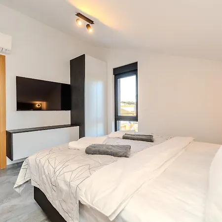Royal Apartment